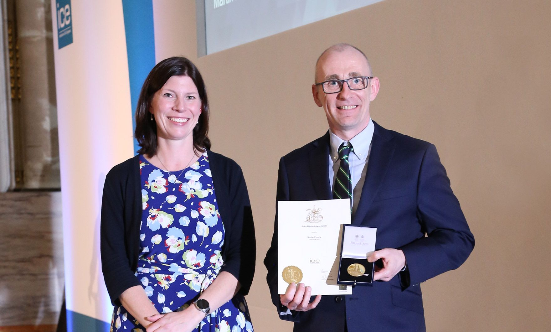 Richter attends John Mitchell Medal ceremony